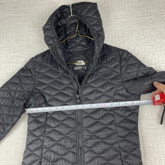 The North Face Women's ThermoBall Insulated Hooded Parka II  Black Size XS - Picture 8 of 16